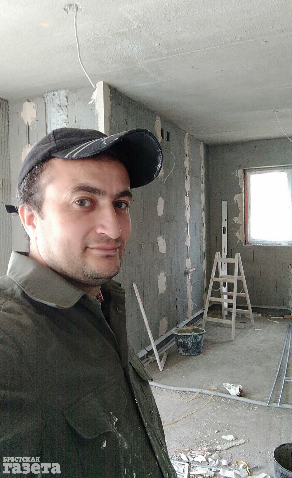 Руслан Гусейнов на работе в Польше.