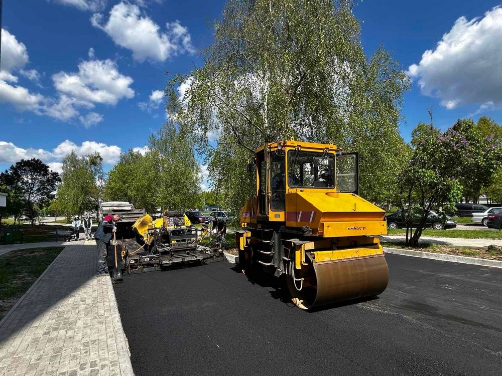 Благоустройство улицы Гродненской в Бресте в апреле 2024 года. Фото: Брестский горисполком