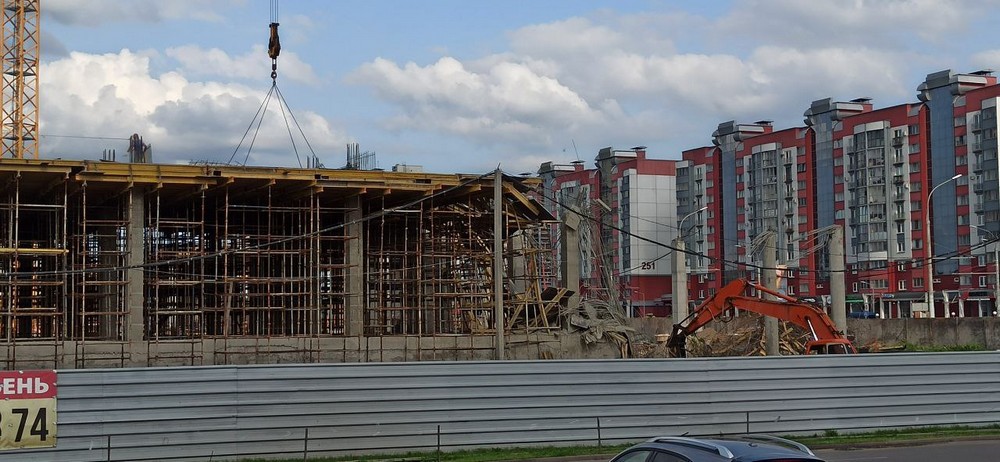 Восстановительные работы в ТРЦ на Московской в Бресте. Фото из соцсетей