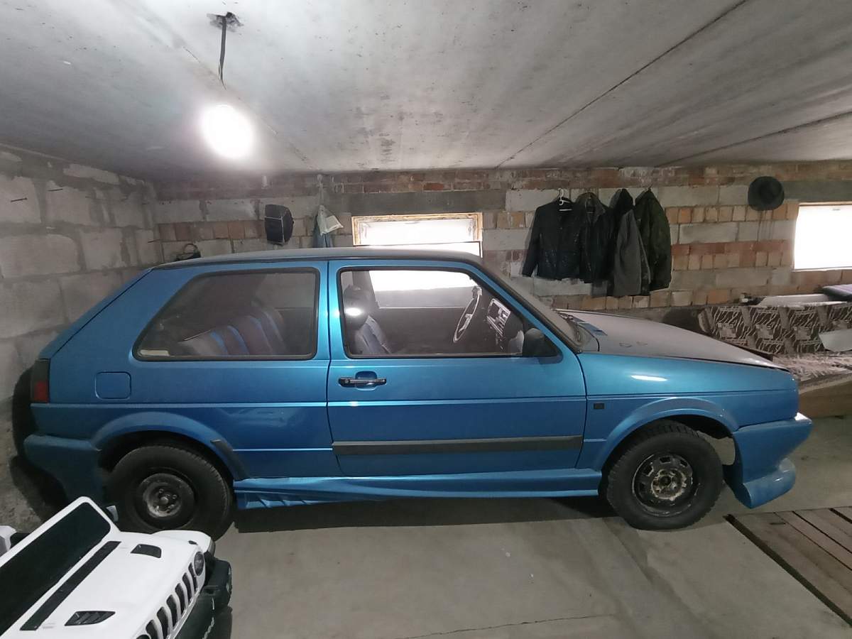 Автомобиль политзаключенного пинчанина Артура Радивановича.